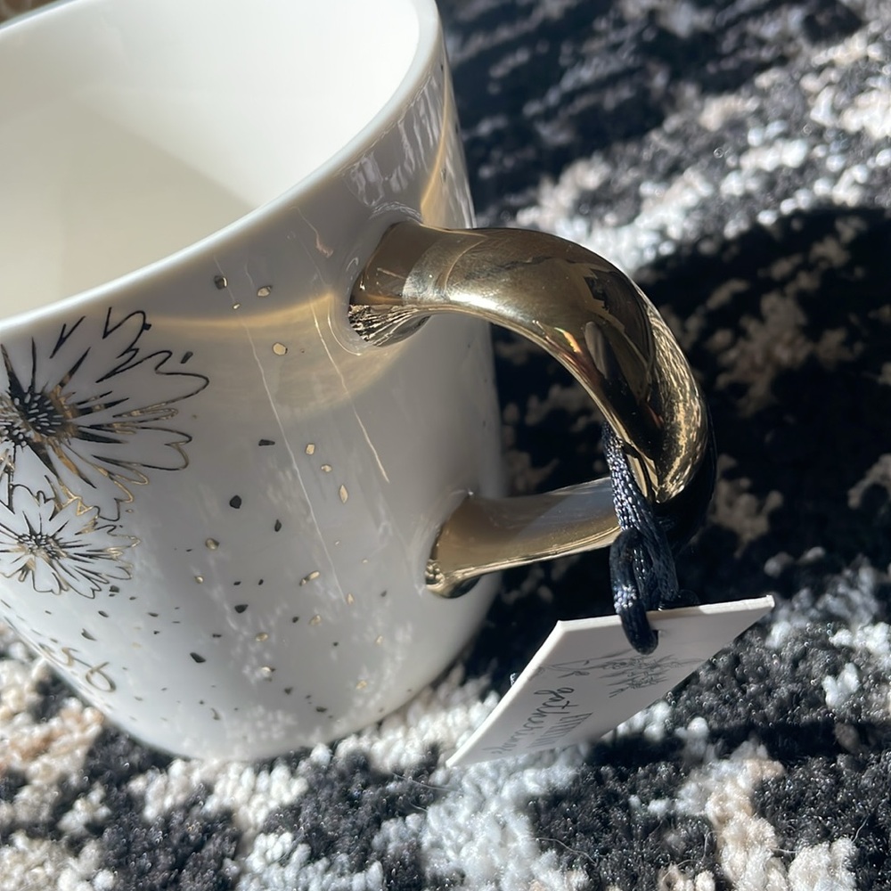 ✨NWT Isaiah 58:11 Porcelain Mug🤍 - Picture 2 of 3